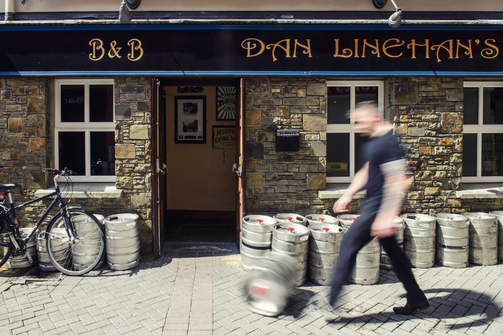 Dan Linehans Bar&B&B Killarney Exterior foto